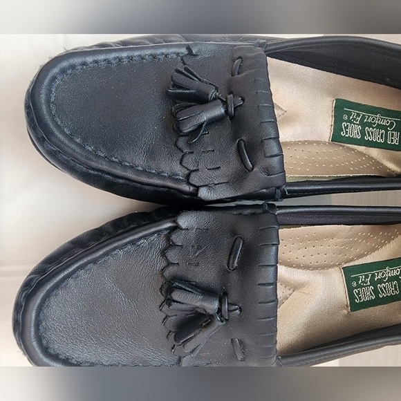 Red Cross Comfort Fit Women Black Loafer Cushion Insole Leather Upper Sz 8 (EUC) - Picture 9 of 13